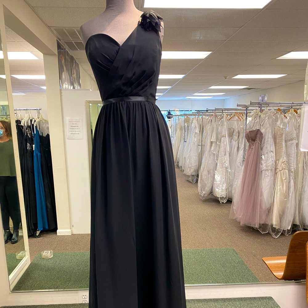 Jasmine B2 Style: B3089 formal occasion gown